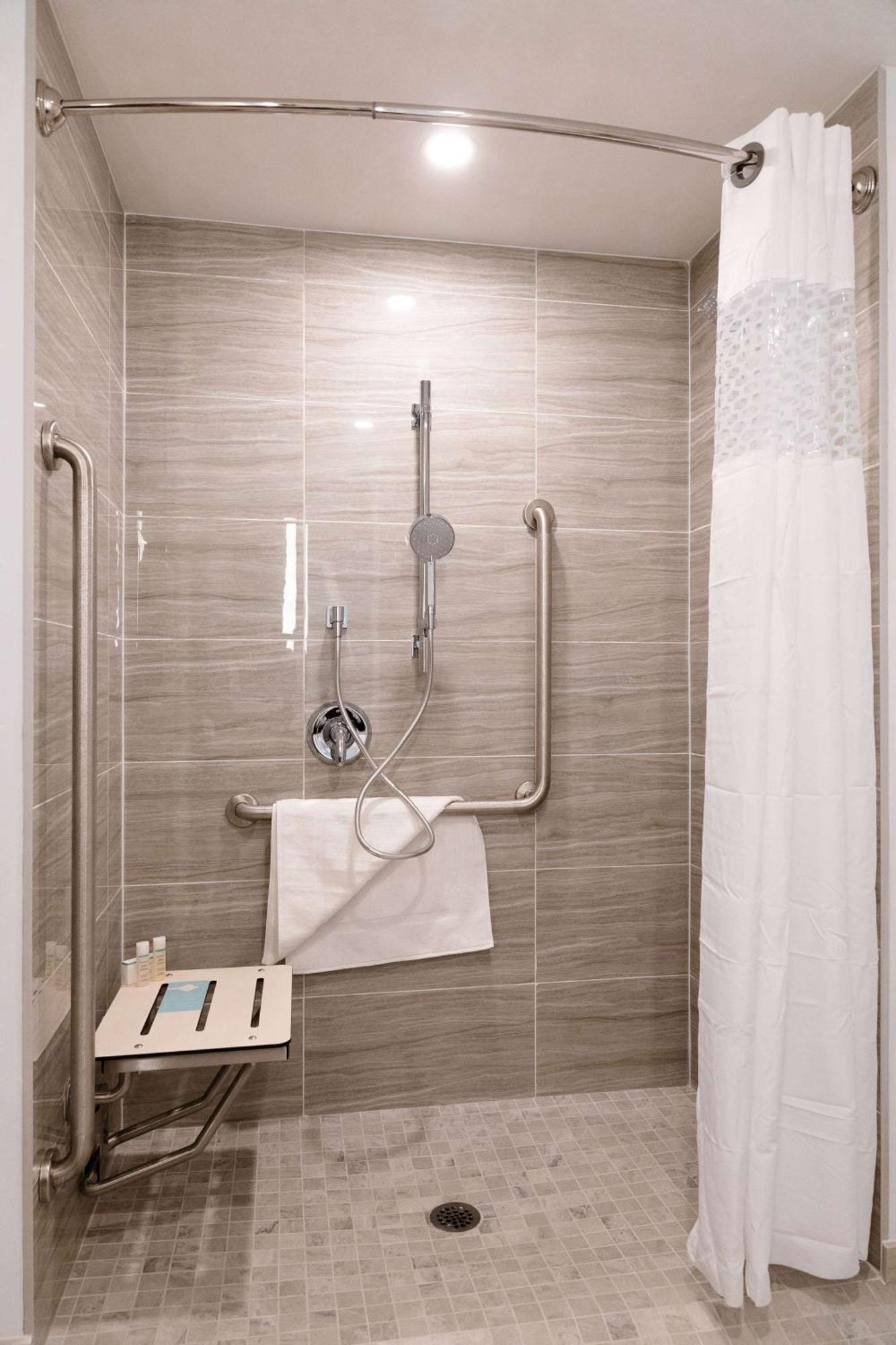 Hilton Garden Inn Sudbury, Ontario, Canada Buitenkant foto